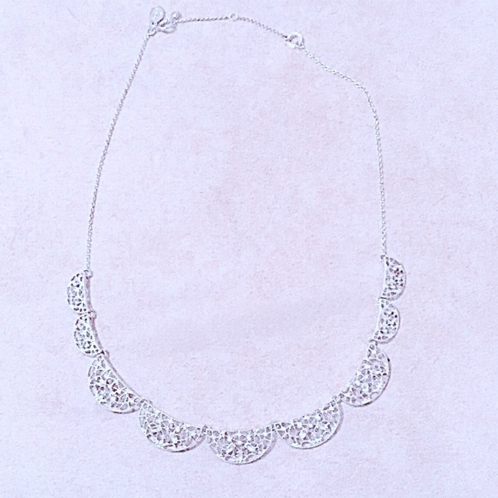 NWOT Silver Statement Soft Collar Necklace - Picture 6 of 8
